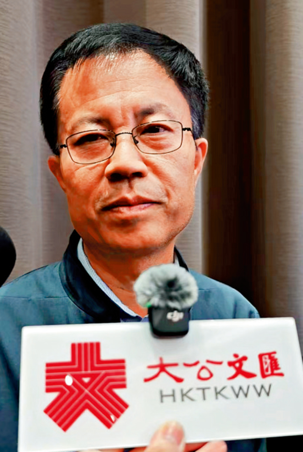 　　圖：中國載人航天工程航天員系統副總設計師吳斌在接受大公報記者採訪時，高度評價香港載荷專家黎家盈。\大公報記者劉凝哲攝