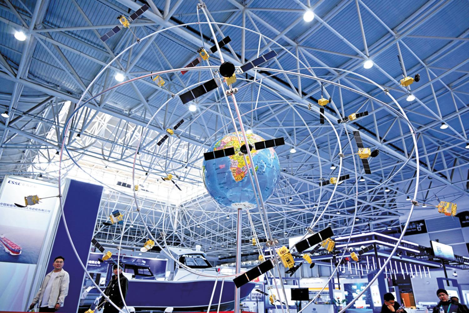 　　圖：北斗衛星導航系統工作模型。\新華社