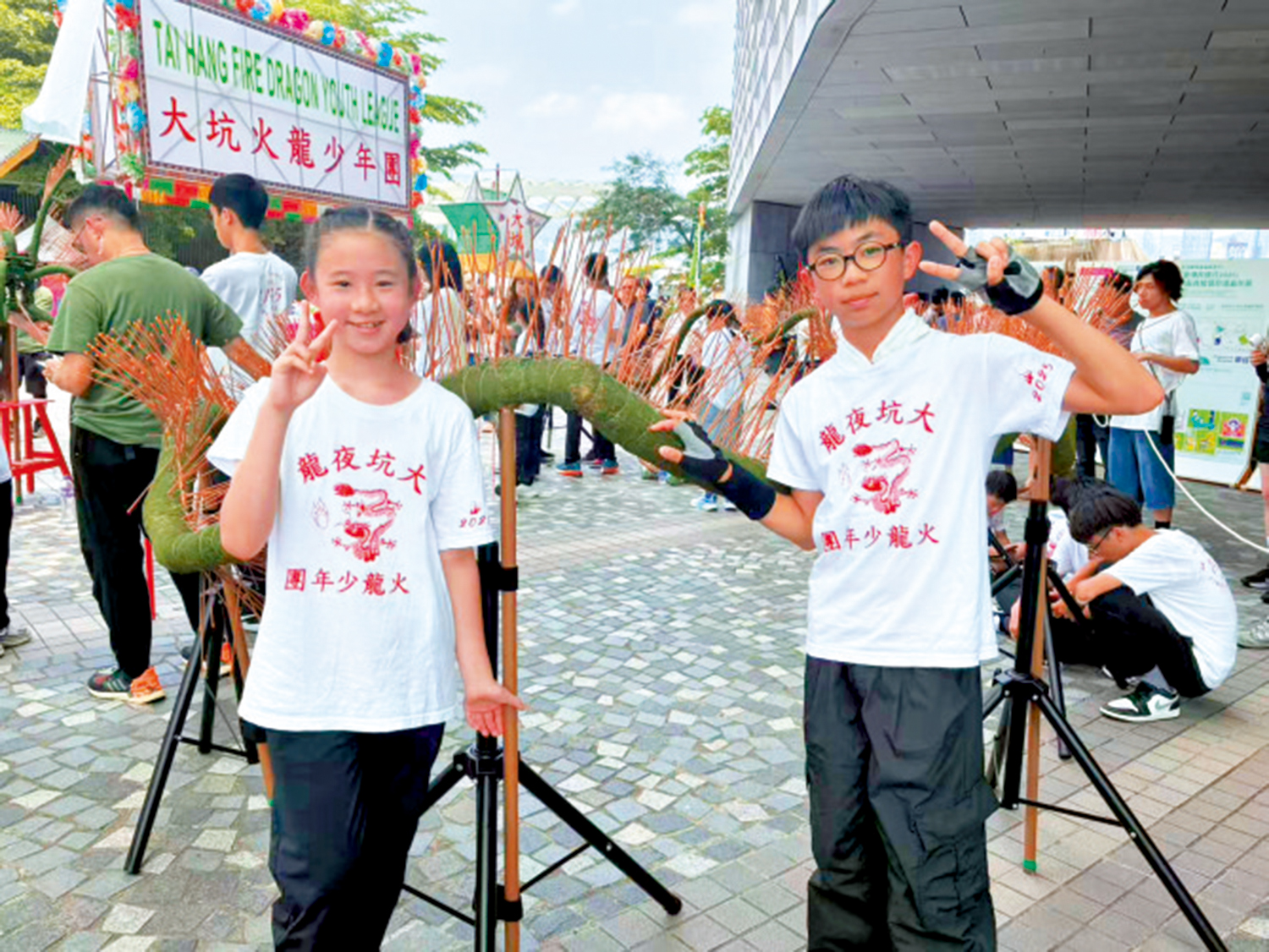 　　圖：大坑火龍少年團的廬浩喆（右）和曾穎。