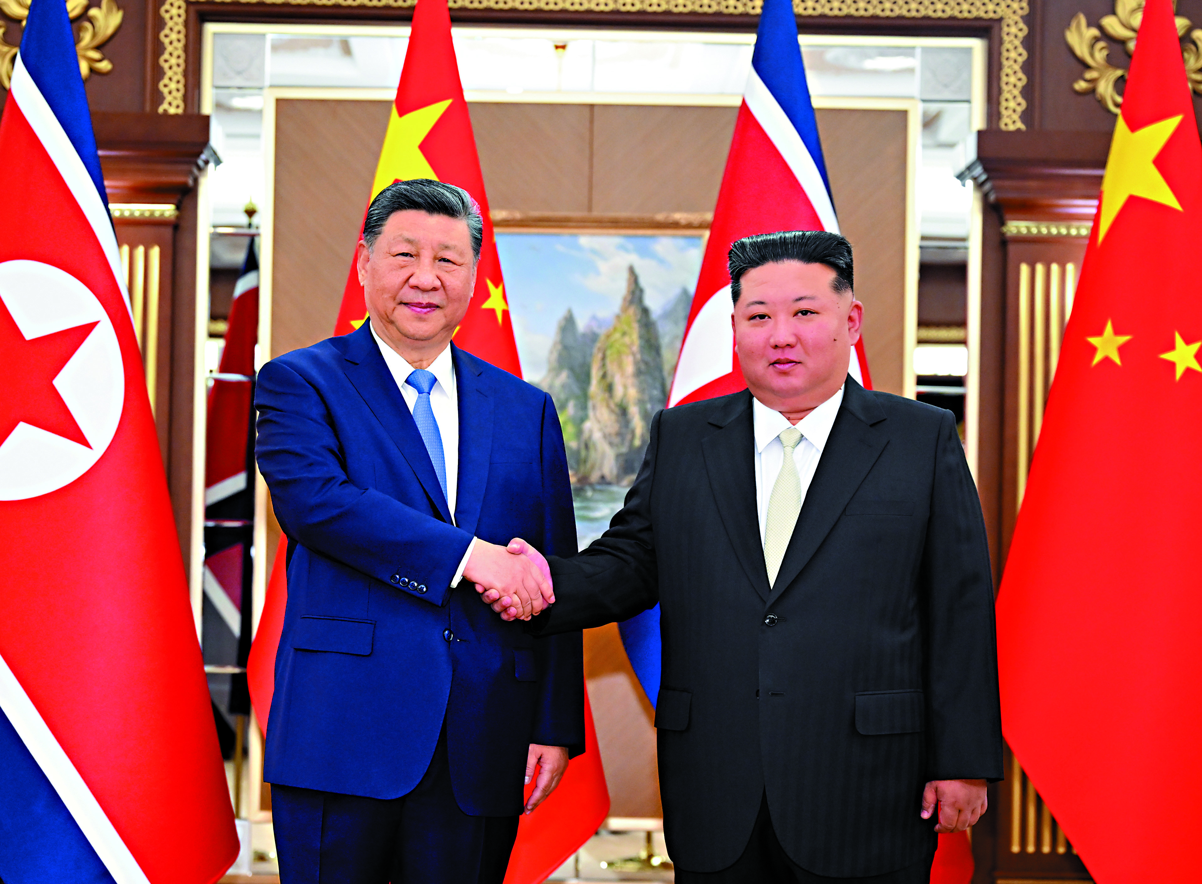 　　圖：當地時間6月8日下午，中共中央總書記、國家主席習近平在平壤錦繡山迎賓館同朝鮮勞動黨總書記、國務委員長金正恩舉行會談。\新華社