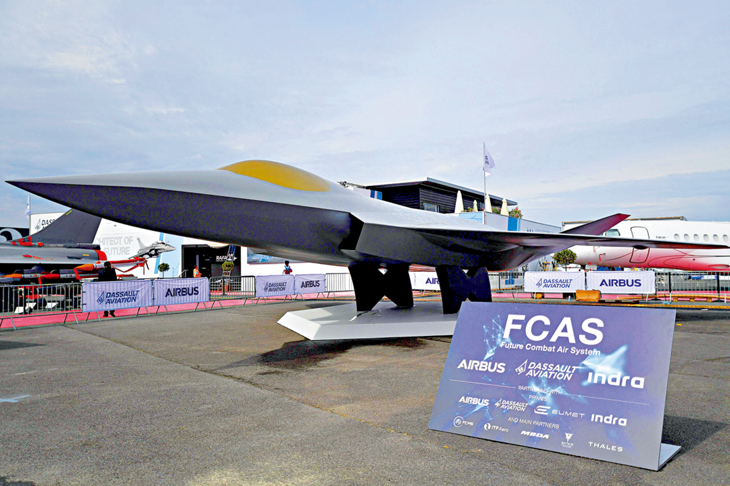 　　圖：歐洲下一代戰機的模型2023年在法國巴黎展出。\資料圖片