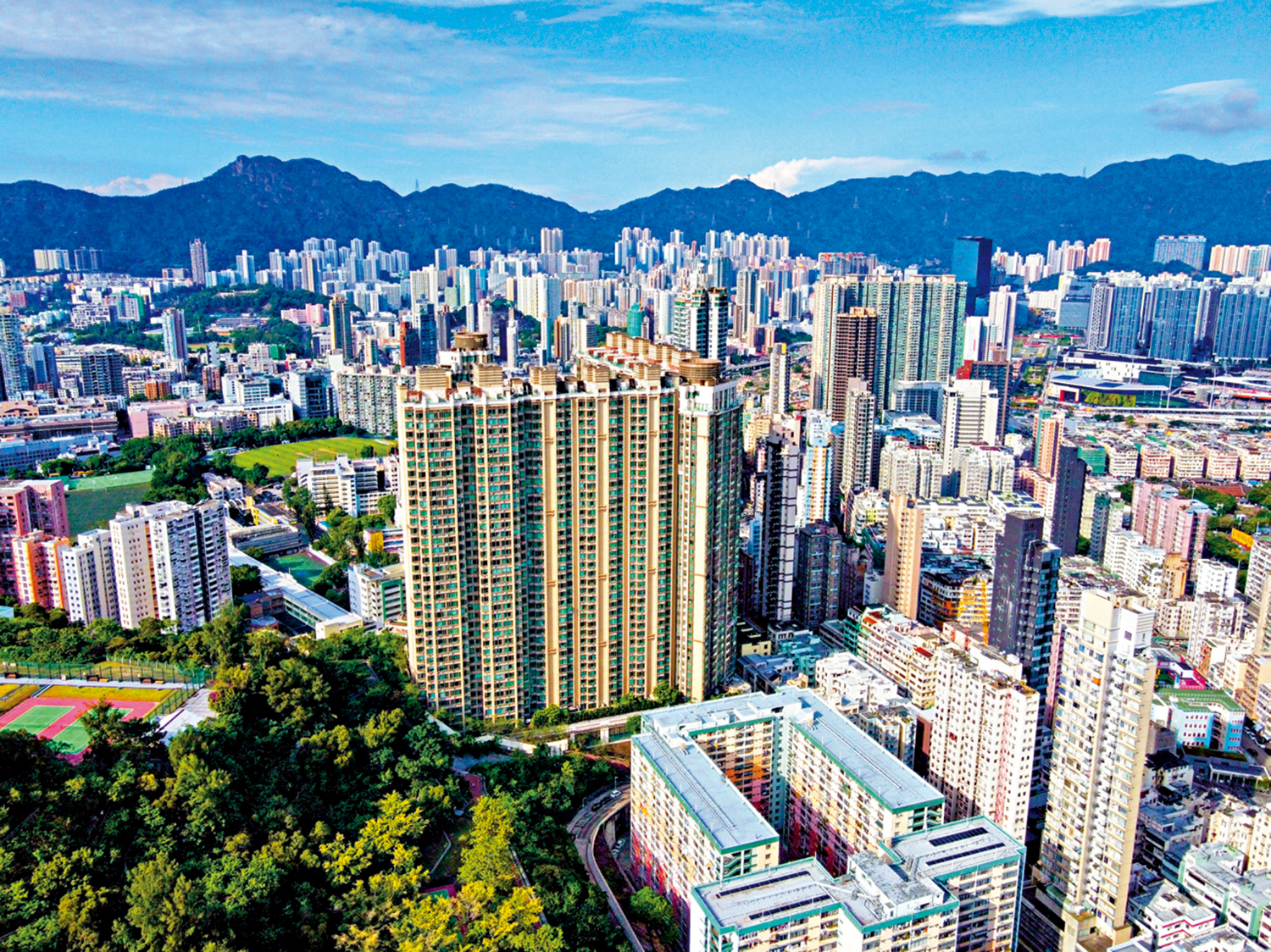 　　圖：香港房地產市場一個優勢，是樓宇入伙後保養得好，有助保持物業價值。