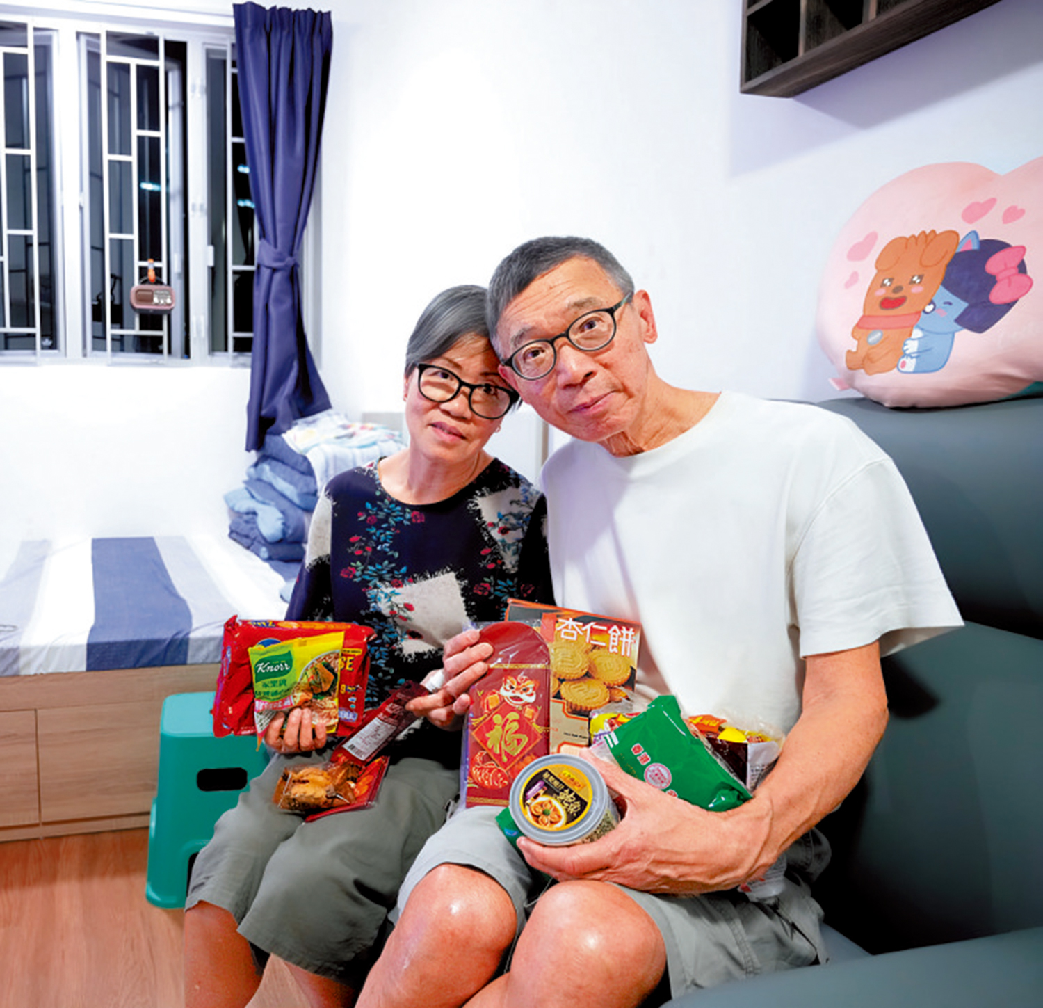 　　圖：陳女士和丈夫袁先生在火災後，先後轉換了多個住處，他們期盼可以盡早選購合適單位，安頓下來。\資料圖片