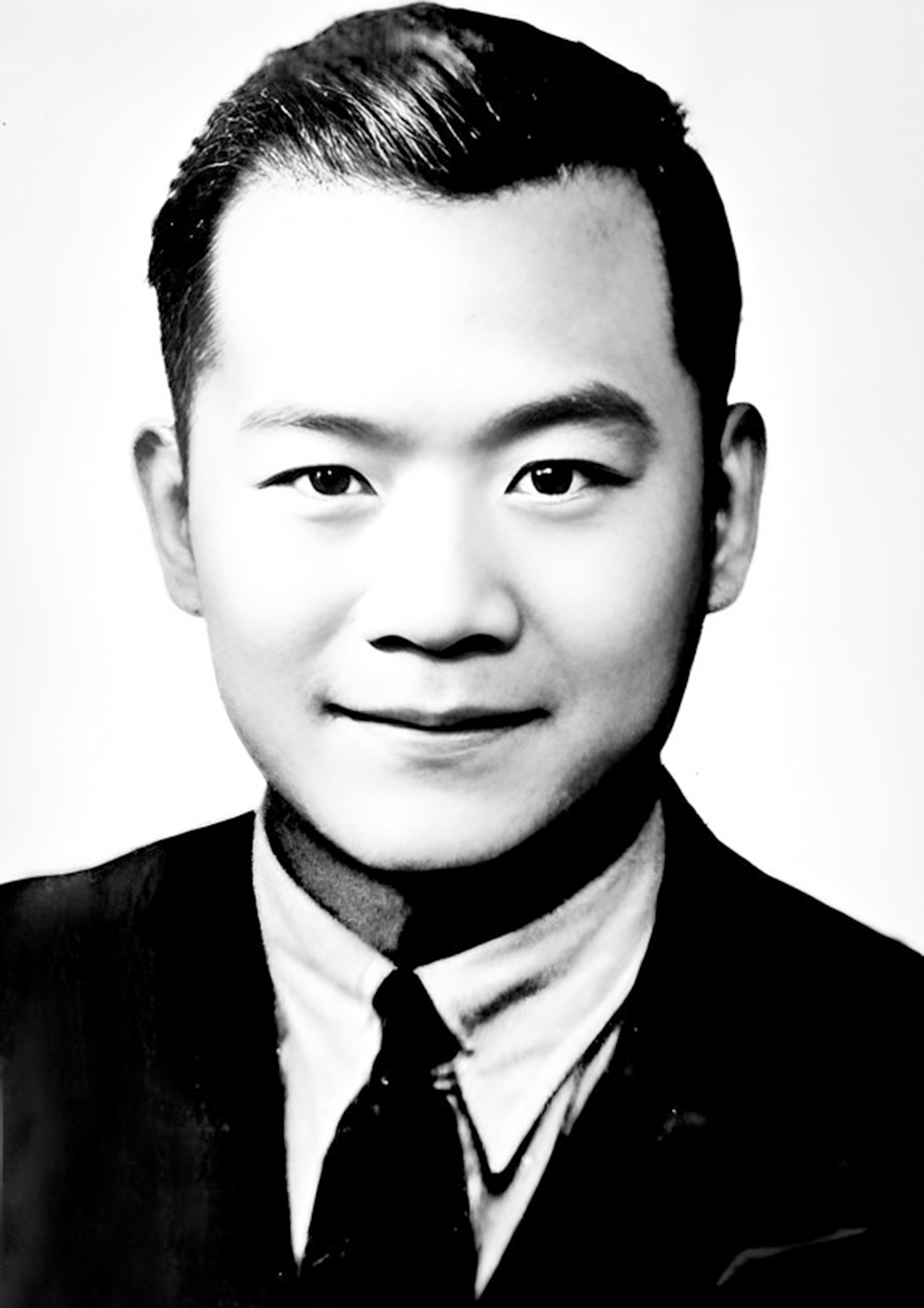 　　圖：蕭乾。