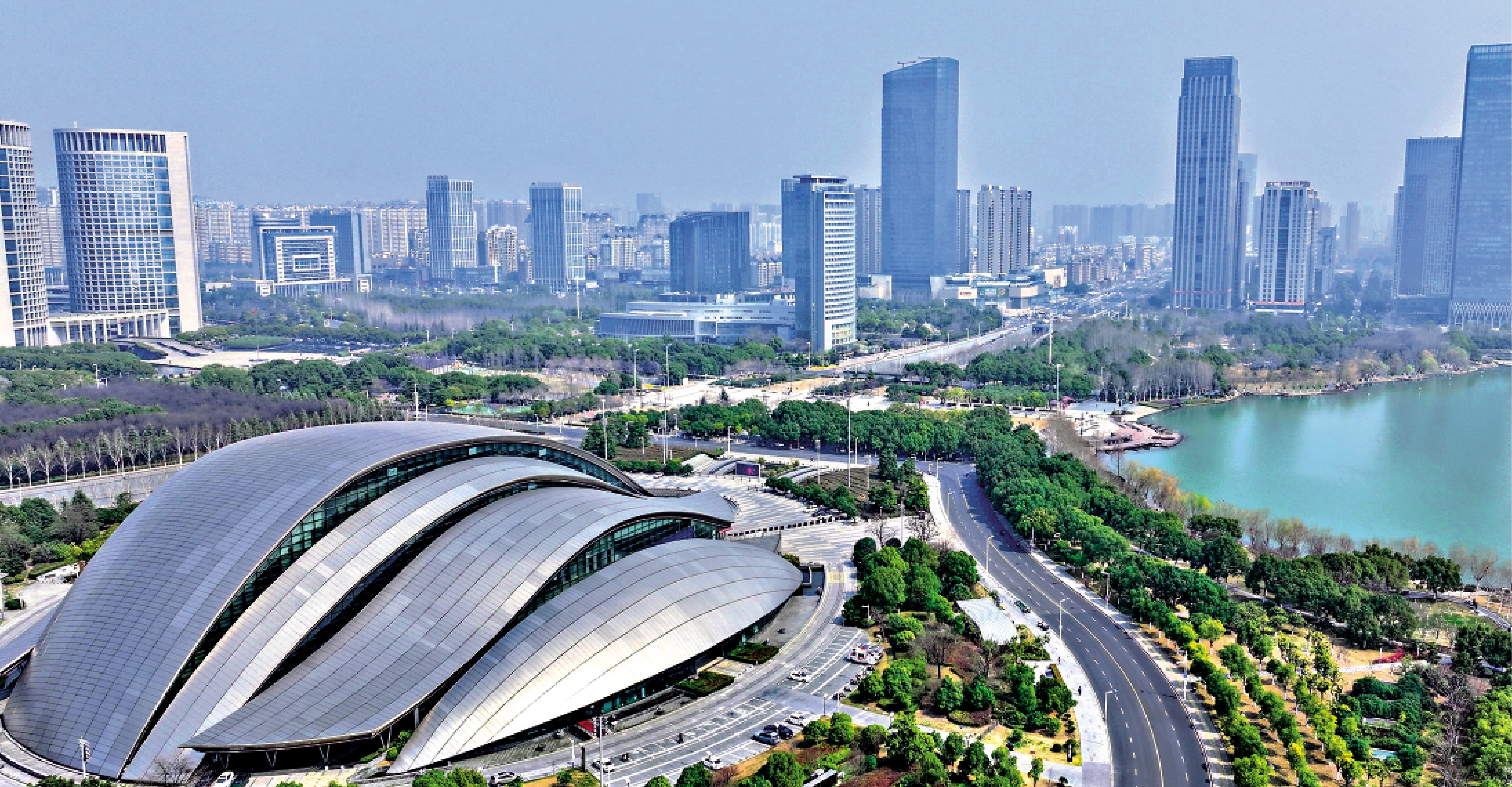 　　圖：在新興產業帶領下，合肥樓市表現向好。/中新社