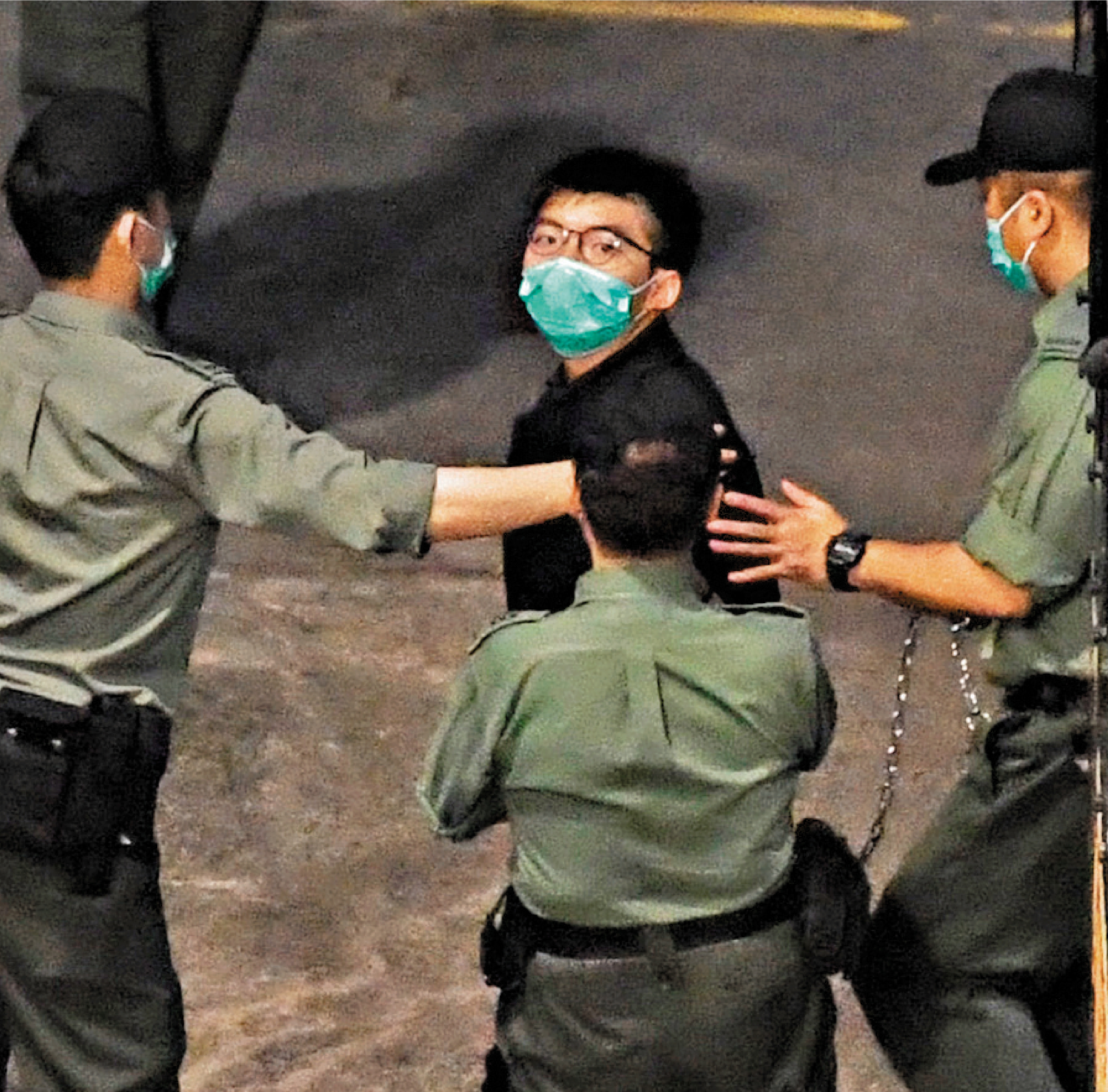 　　圖：黃之鋒早前已因「初選案」等案件被判刑。\資料圖片