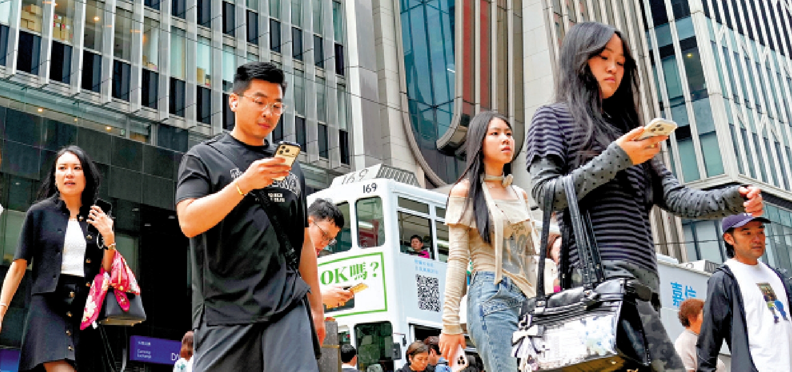 　　圖：AI帶來便利的同時，資訊失真、私隱外洩、系統故障等風險不容忽視。\資料圖片