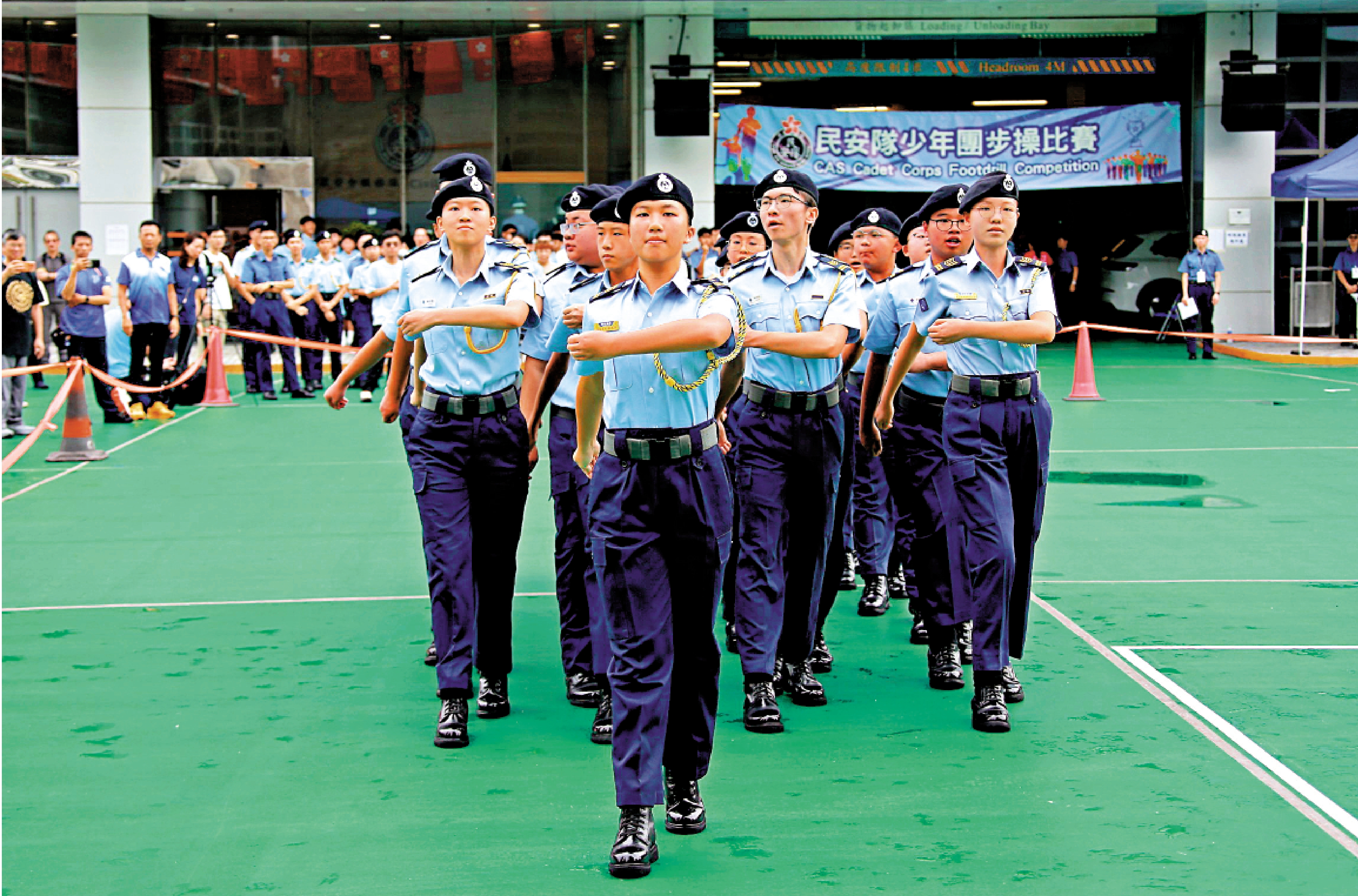 　　圖：民安隊昨日在民安隊總部舉行民安隊少年團步操比賽。\政府新聞處