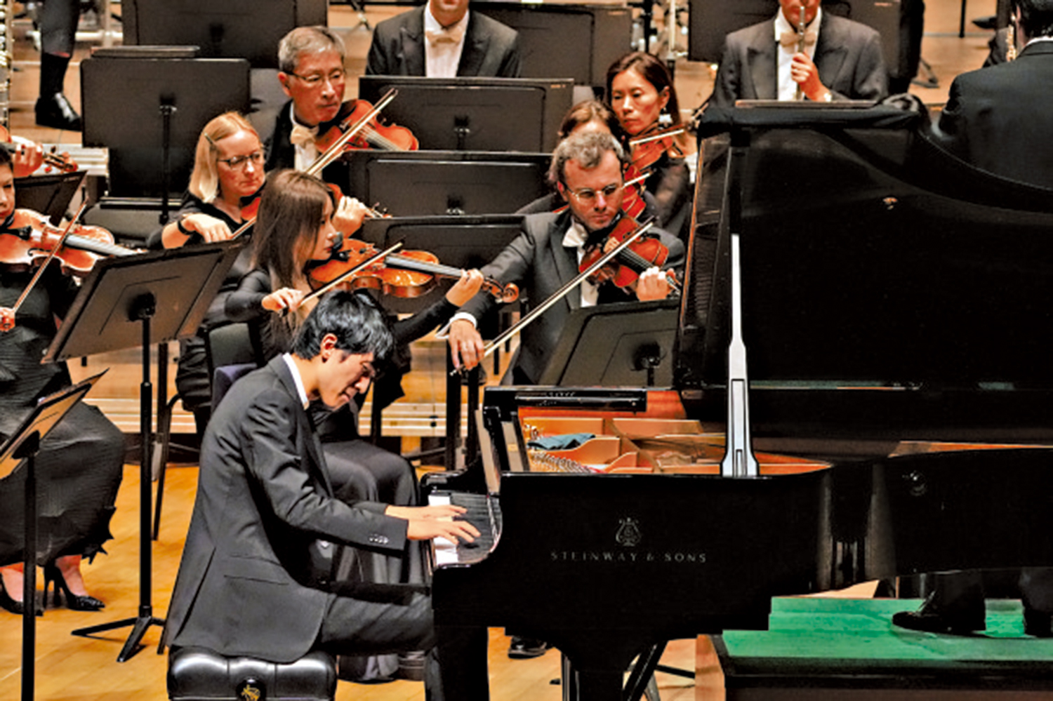 　　圖：陸逸軒首次與港樂合作，演出蕭邦第一鋼琴協奏曲。\港樂供圖