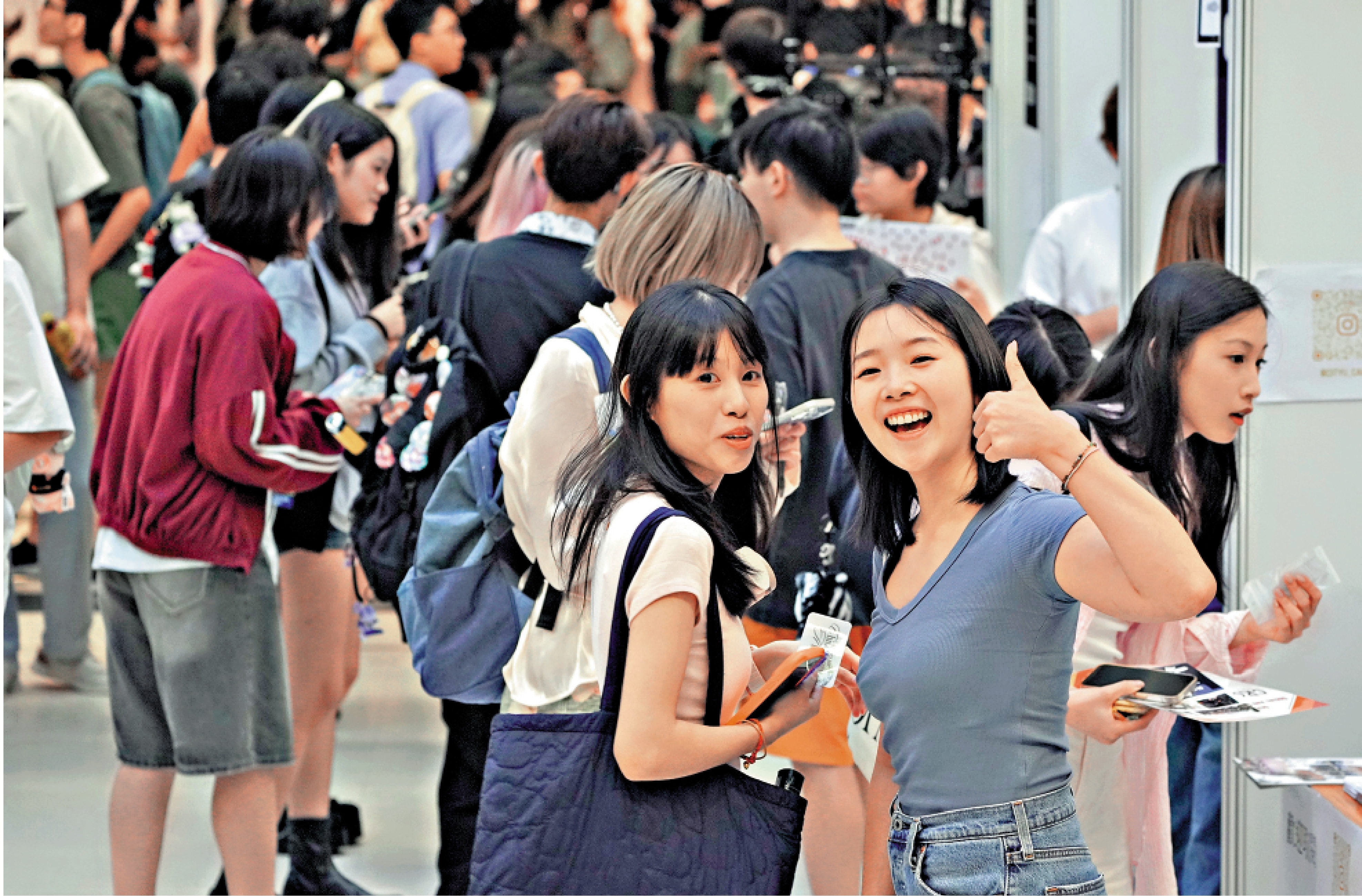 　　圖：有青年發展委員會成員支持政府開拓青年發展空間及支持青年逐夢前行，認為可培養能服務國家所需、發揮香港所長的人才。\大公報記者蔡文豪攝
