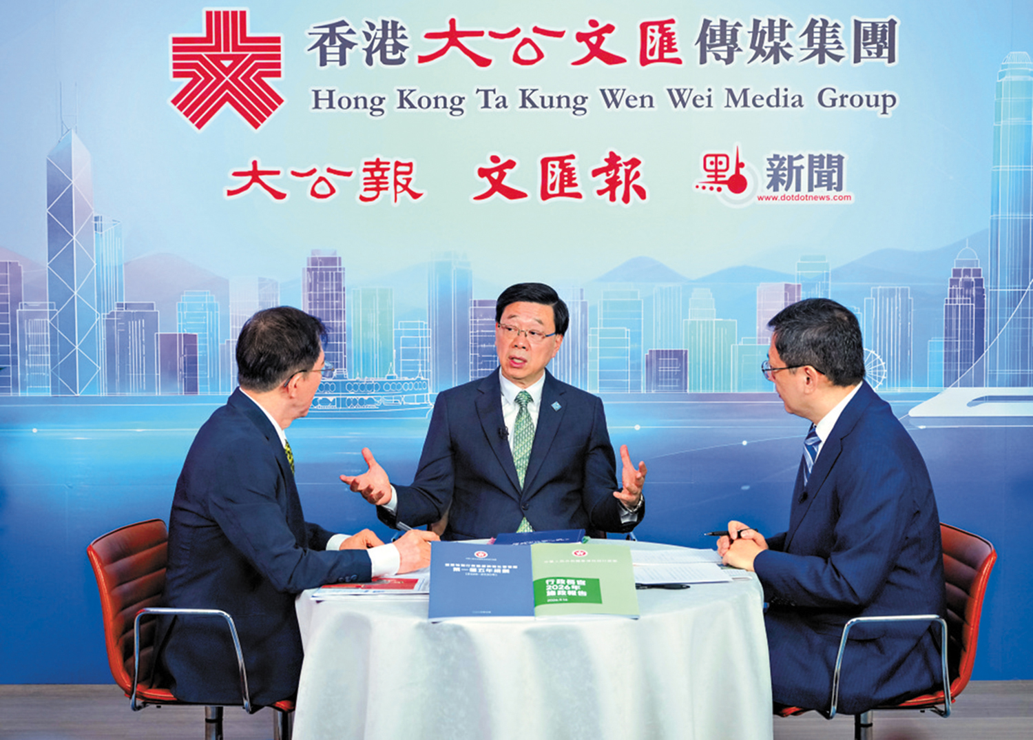 　　圖：李家超表示，五年規劃關鍵在於落實，政府須強調問責，確保各項政策措施切實執行。\大公報記者蔡文豪攝