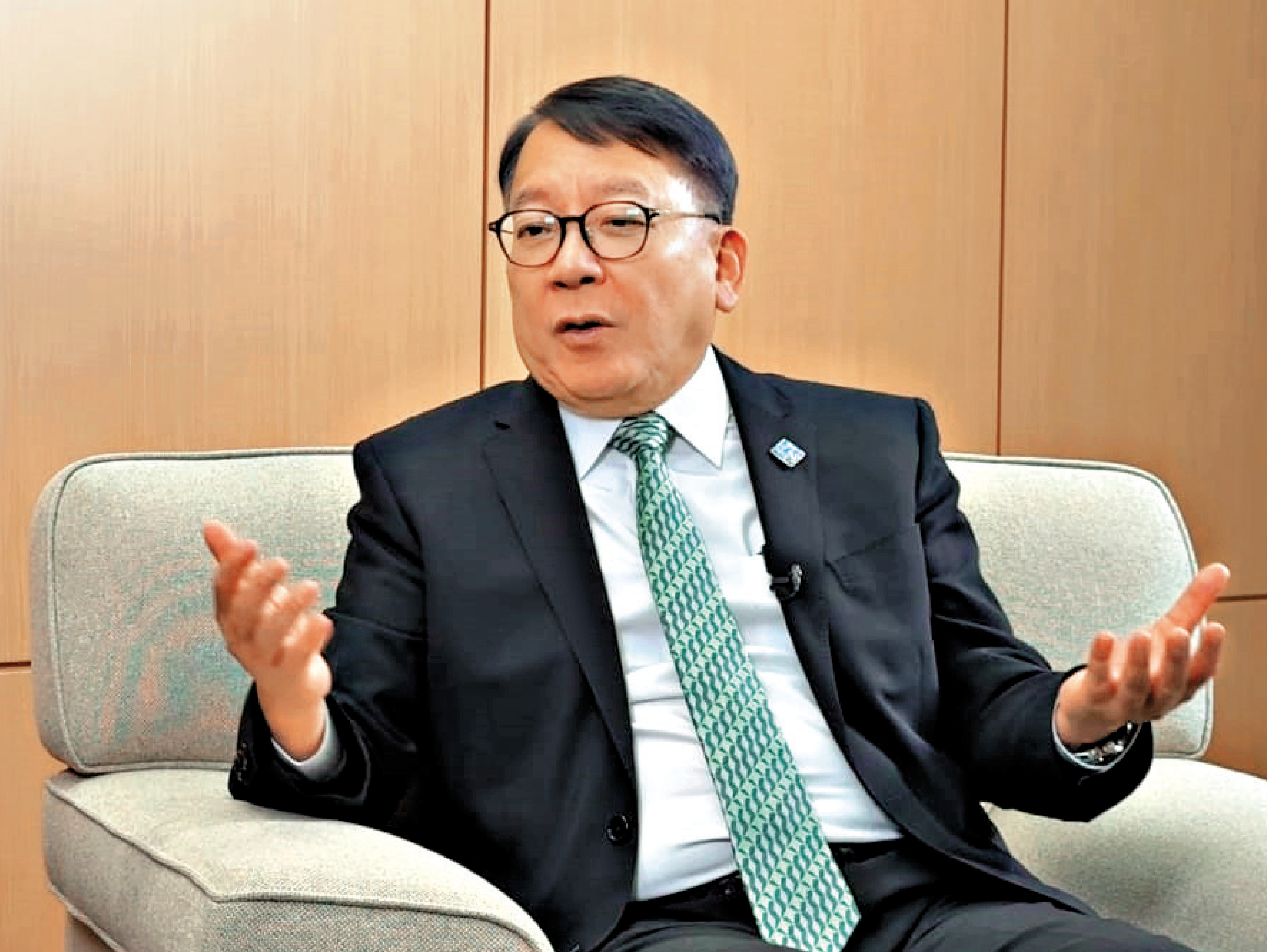 　　圖：陳國基表示，政府繼續以潛移默化的方式推行愛國主義教育。/點新聞記者權世平攝