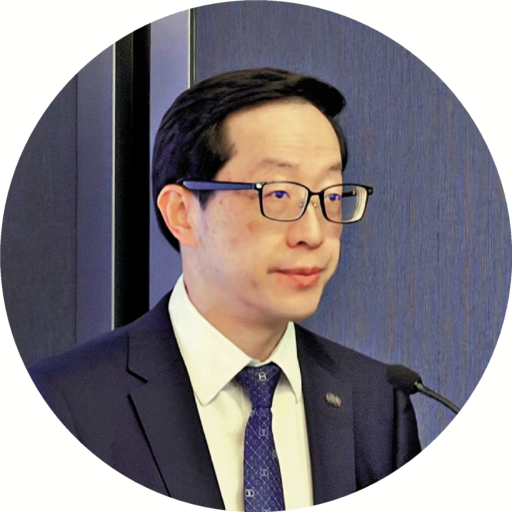 　　圖：盧金榮表示，本港私人消費信心有望逐步增強。/資料圖片