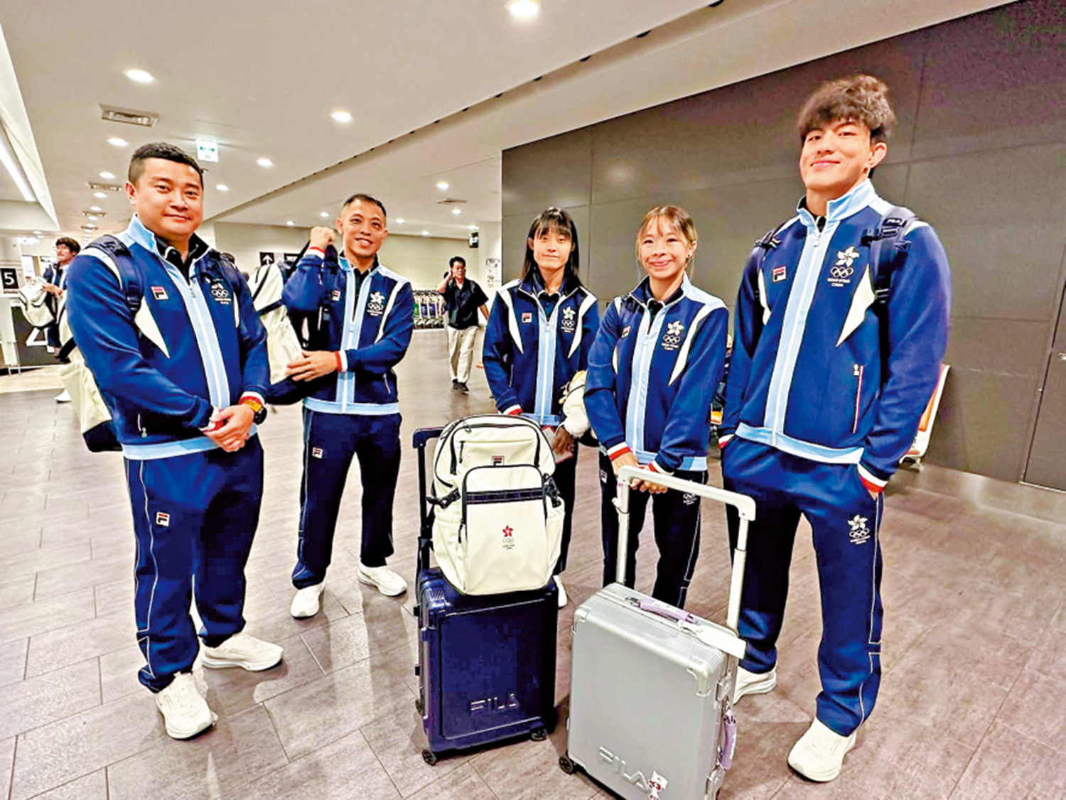 　　圖：香港柔道隊26日前赴日本，準備出戰名古屋亞運。\羅淑佩FB圖片