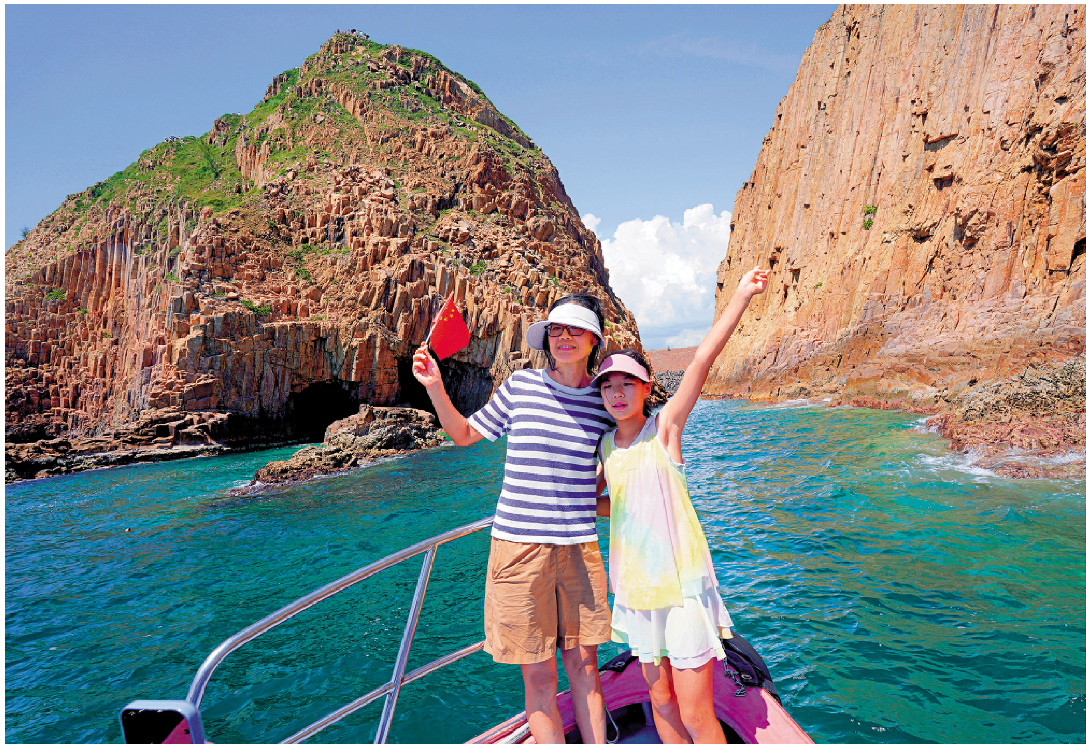 　　圖：西貢海島生態遊成為不少旅客體驗香港山海風情的新熱點。\大公報記者林少權攝