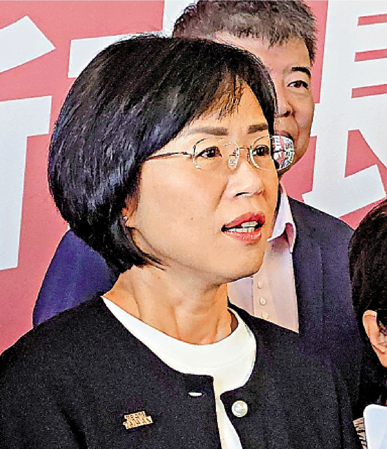 　　圖：民進黨新北市長參選人蘇巧慧被爆模仿「閃身步」。\資料圖片