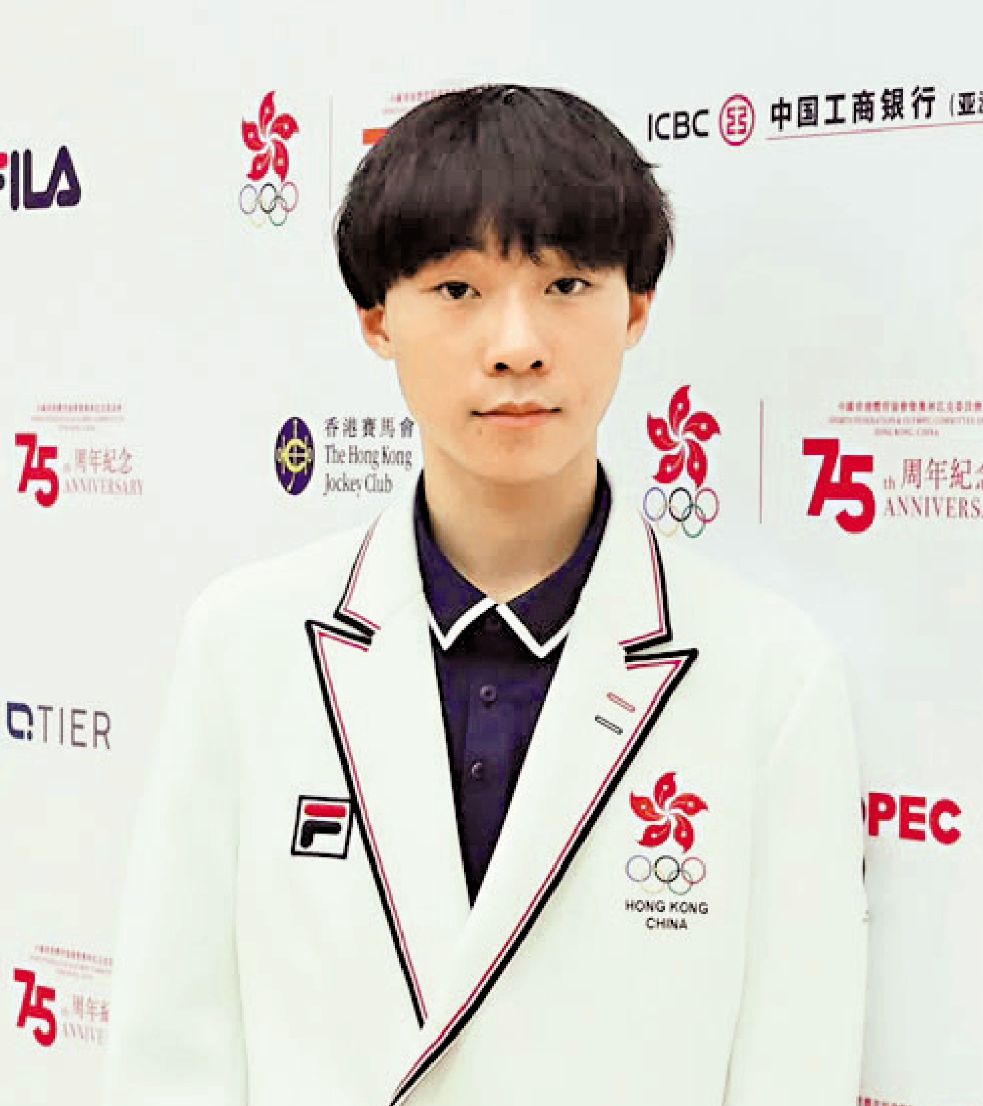 　　圖：何承謙將赴塞內加爾，參加青年奧運會男子花劍比賽。\大公報記者朱家立攝