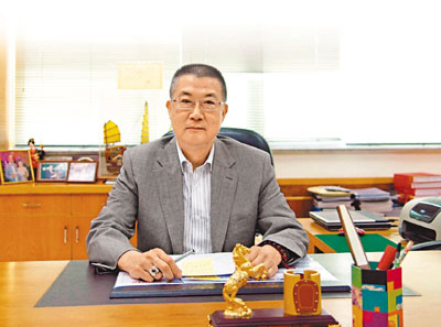 　■相信「愛拚才會贏」的陳熹，以潮人的敢拚搏和港人的精明幹練勇闖內地。	香港文匯報記者李望賢  攝