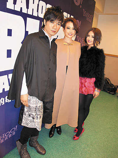 　■Yahoo!頒「人氣大獎」，古巨基、容祖兒、蔡卓妍各獲三獎，同領風騷。