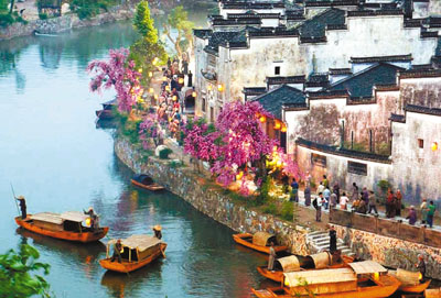 　■秀里村修繕後已轉型成為一個影視城。