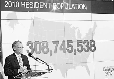 　■美國人口普查局局長格羅夫斯公布調查結果。	法新社