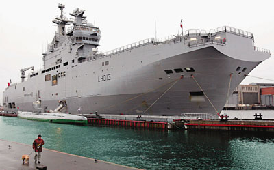 ■法國出售4艘猶如直升機母艦的「西北風」級兩棲攻擊艦予俄,勢必令北約擔心有關技術將轉讓到俄羅斯。法新社