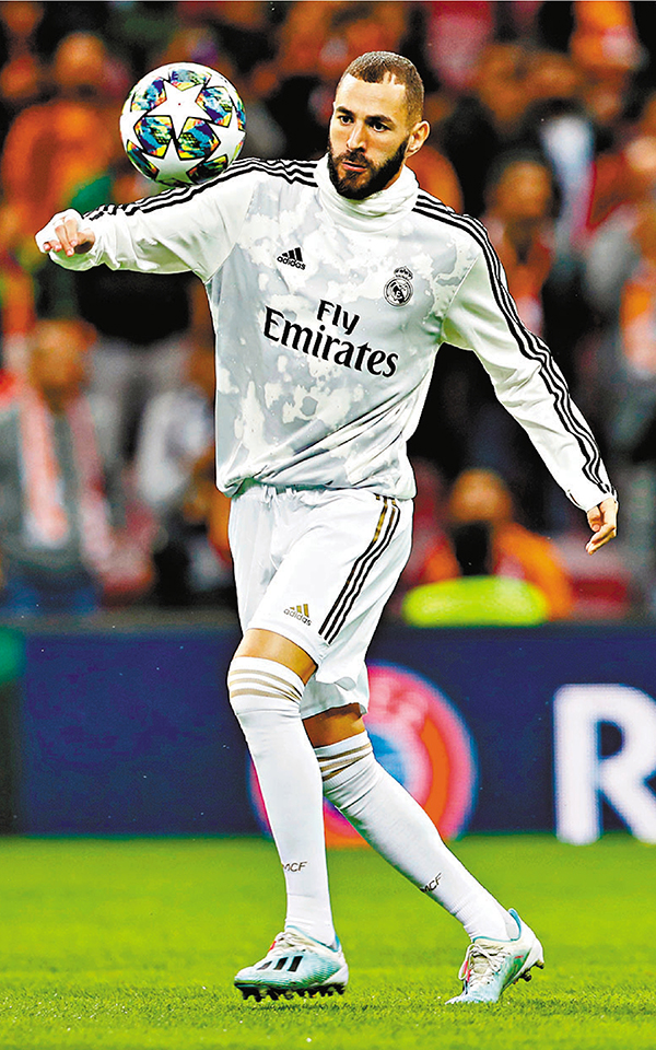 皇家馬德里前鋒  賓施馬