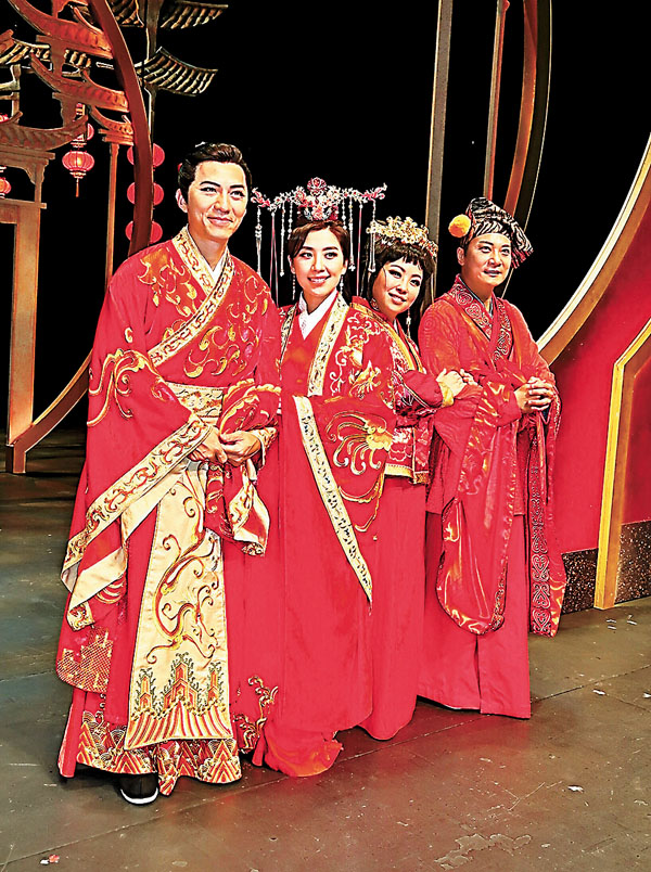 ■左起：袁偉豪、黃智雯、楊思敏及錢嘉樂。