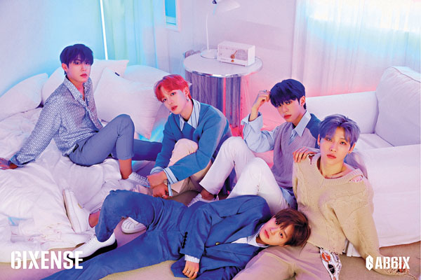 ■ AB6IX舉行首個世界巡迴演唱會。