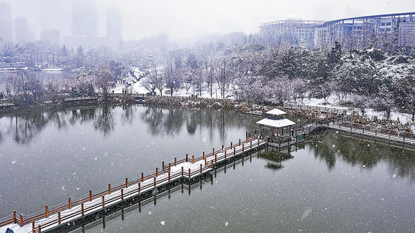 ■在貴陽市觀山湖公園拍攝的雪景