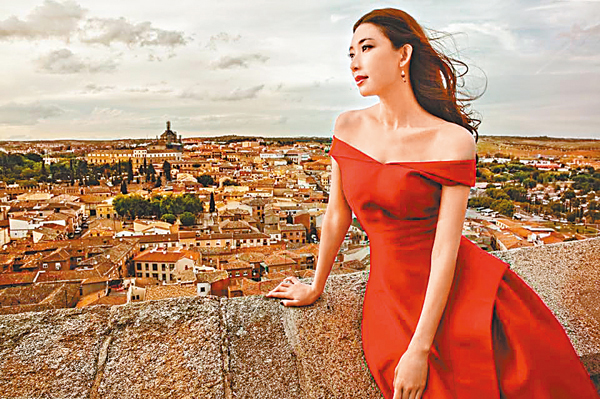 ■林志玲早前被台壹週刊偷拍。  資料圖片