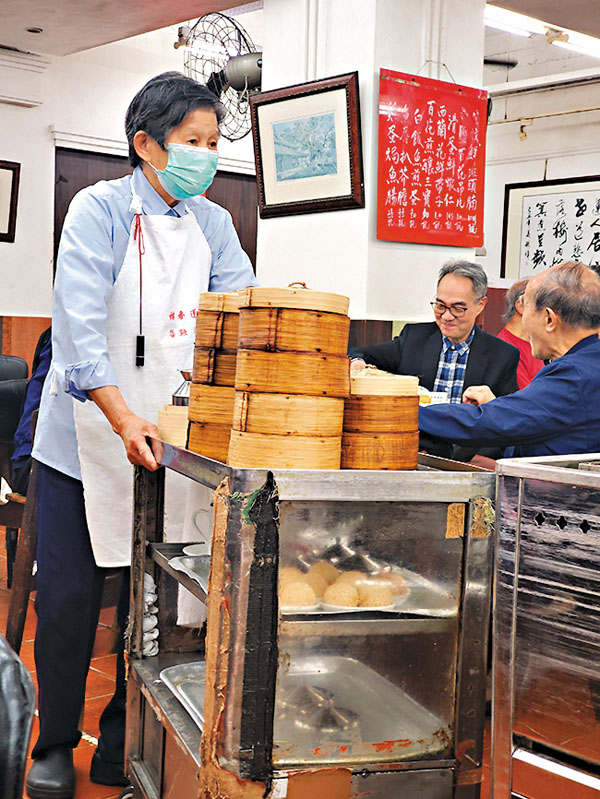 ■店內「推車仔」如今買少見少。