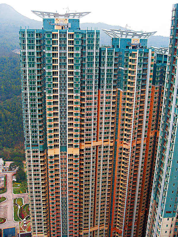 ■日出康城領都723方呎單位，業主持貨約9年賬面獲利429萬元或85%。 資料圖片