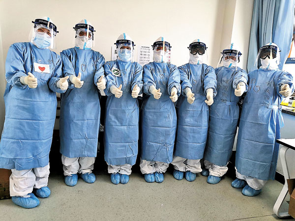 ■北京大學援鄂醫療隊部分成員。 受訪者供圖