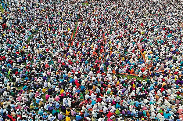 孟加拉2.5萬人露天祈禱