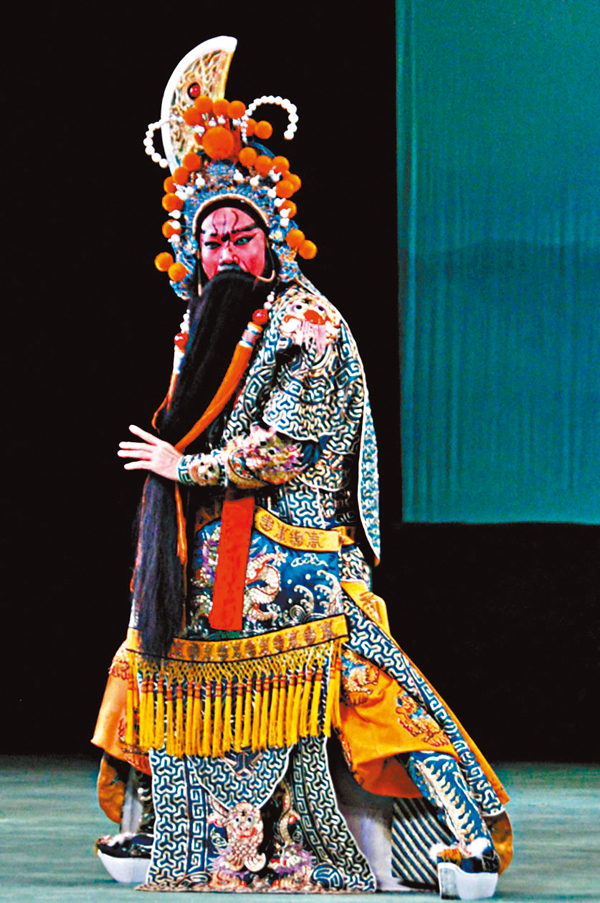 ■羅家英扮演關羽。