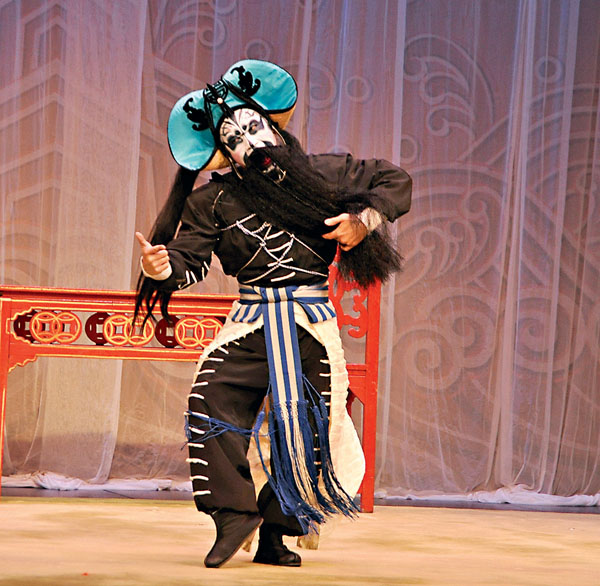 ■二花臉張飛。