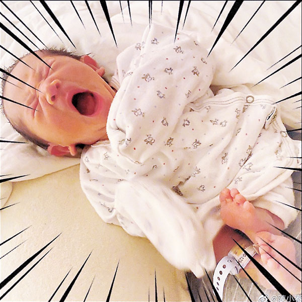 ■陳小春細仔在兒童節首度登場。