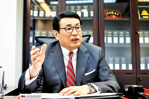 ■梁永祥任主席的劏房租務管制研究工作小組會盡快提交研究報告。資料圖片