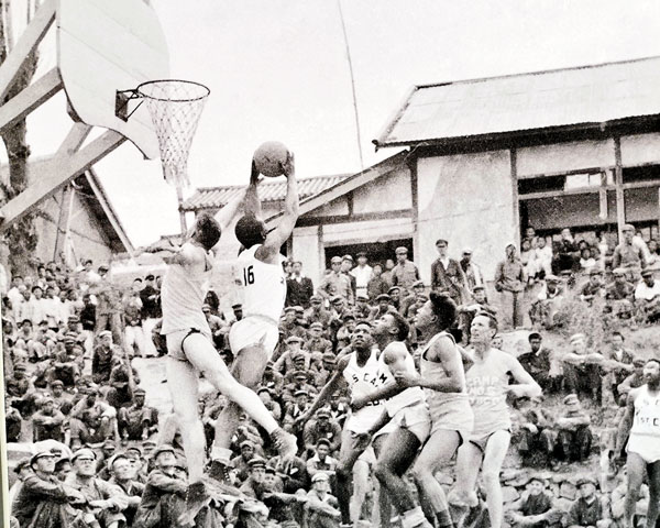 ■ 碧潼戰俘營舉辦的「戰俘營奧林匹克運動會」。 香港文匯報記者張帥  攝