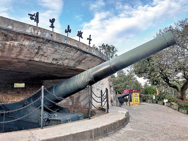 ■胡里山炮台克虜伯大炮。 作者提供