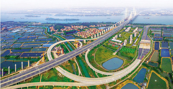 ■廣中江高速三期昨日建成通車，成為大灣區高速路網上的重要「加密線」。 受訪者供圖