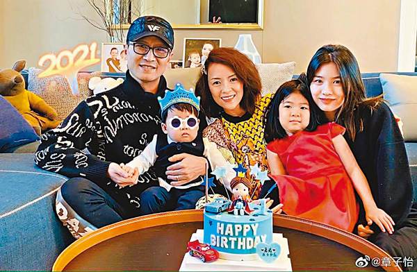 ● 章子怡一家溫馨慶生。
