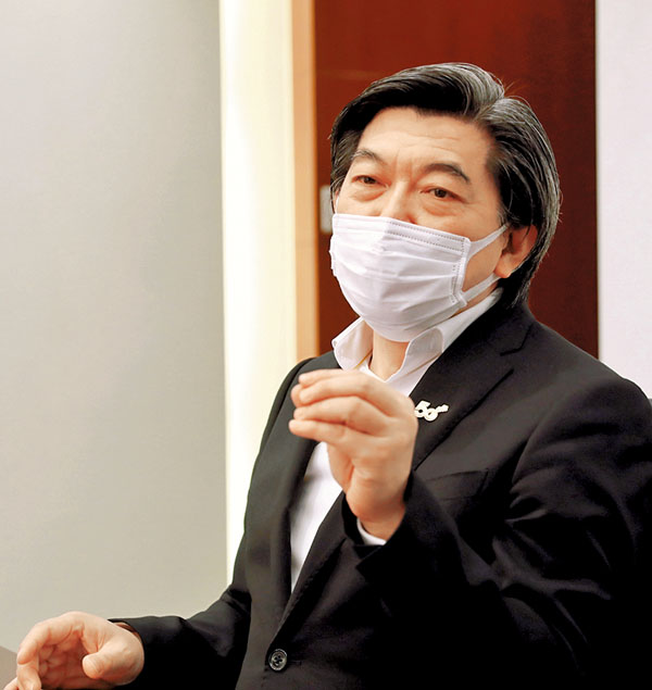 ● 李帆風稱，中移動香港在全港5G基站已超過1,000個，5G網絡覆蓋範圍達到90%以上。 香港文匯報記者  攝