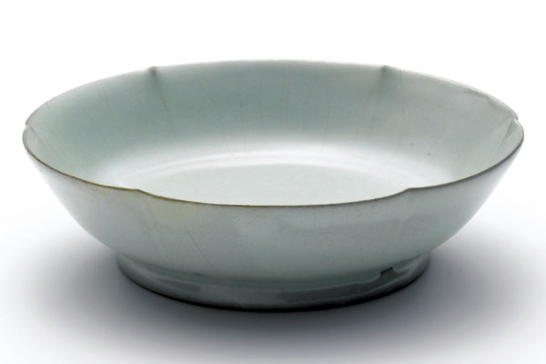 ●北宋汝窯天青釉葵花洗（圖片來源：香港蘇富比）