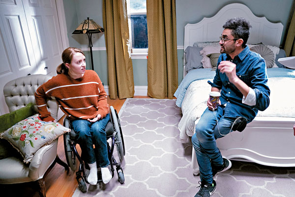 ● 《疑．媽》由新銳導演及編劇安尼遜查格提執導。