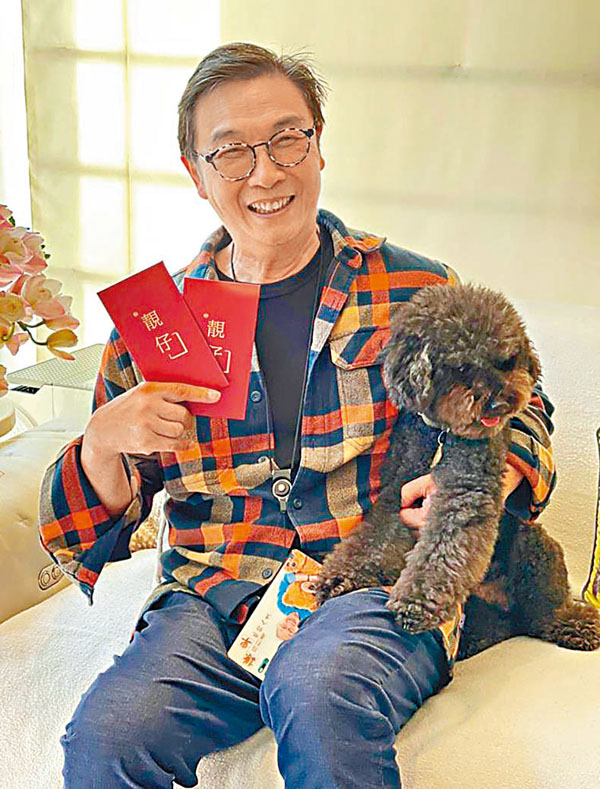 ●松哥展現出燦爛笑容。