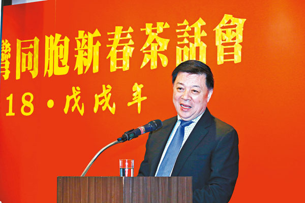 ● 香港紡織業聯會會長、港區全國人大代表陳亨利。