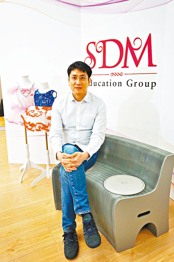 ●Jacky將自己的IT專業與從事的教育事業融會貫通。