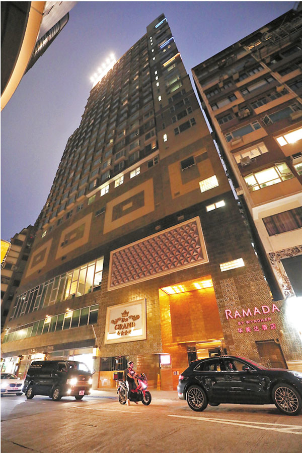 ●攜變種病毒印度裔男子曾在Best Western集團旗下尖沙咀華美達華麗酒店檢疫。 香港文匯報記者 攝